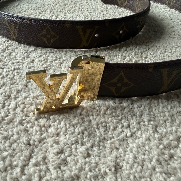 LV Brown Monogram Belt with Gold Buckle - Picture 4 of 9